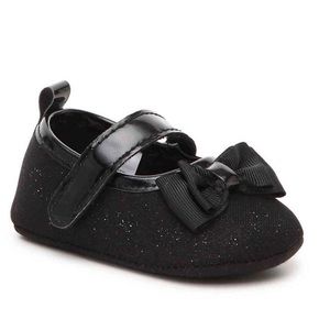 Infant size 4 shoes - Blanca Mary Jane crib shoes